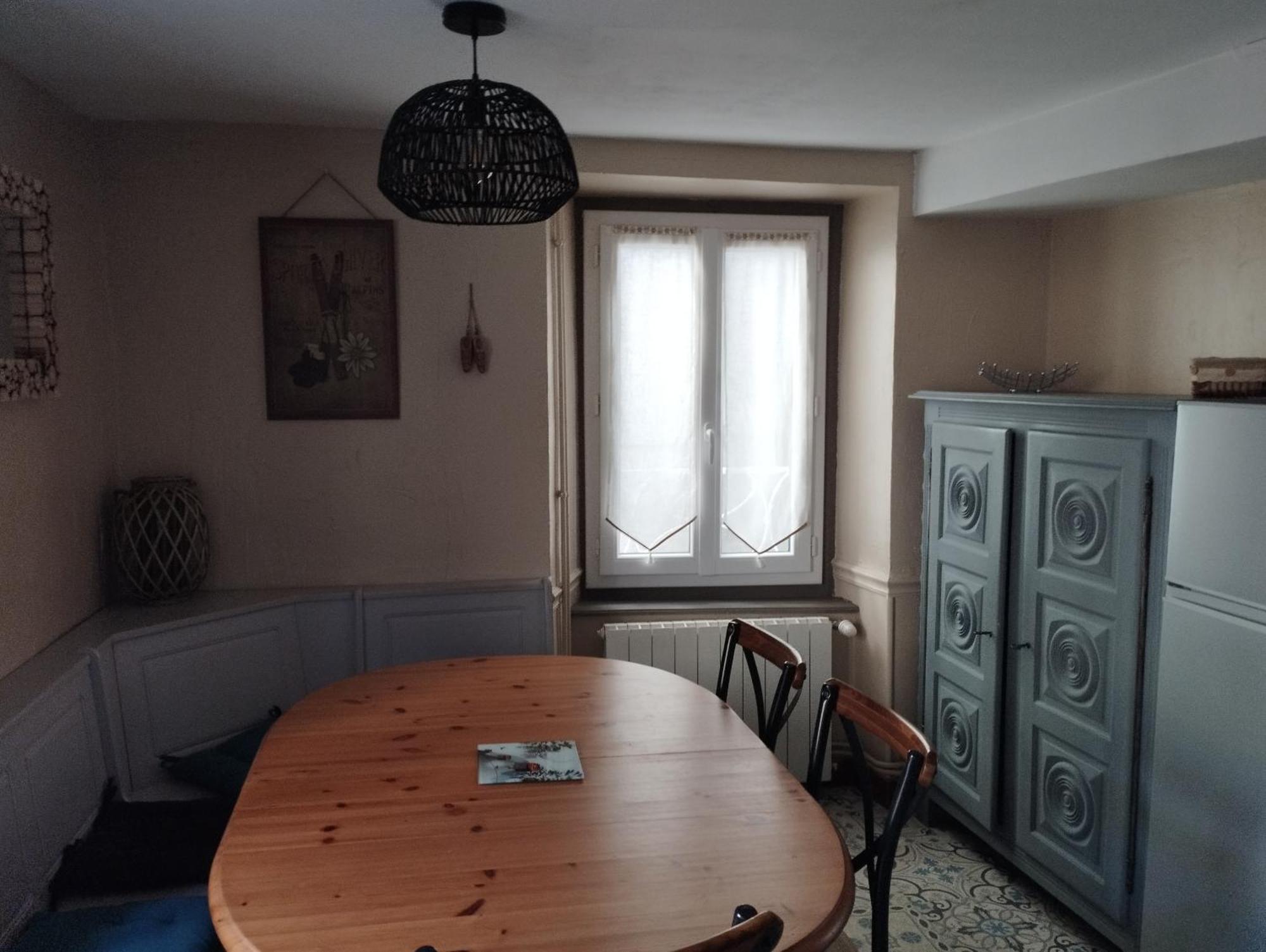 אקס-לה-טרמה Maison De Village Dans Une Rue Calme מראה חיצוני תמונה